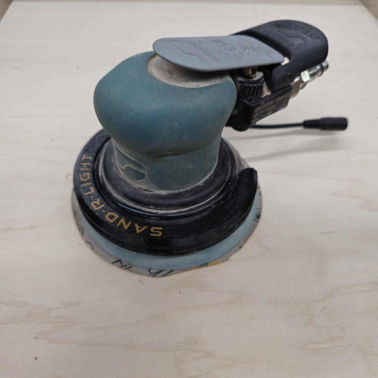 SAND-R-LIGHT sanding light brightness levels